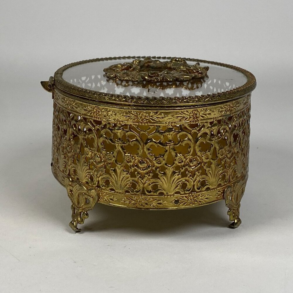 Vintage Hollywood Regency Gold Filigree Ormolu Jewelry Box Oval Glass Hinged Lid - Picture 6 of 11